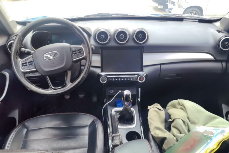 Used Cowin X3 2017 1.6L Manual Flagship Model China V Standard