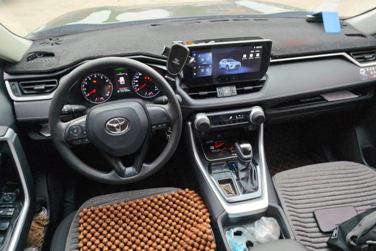 Used Toyota Wildlander 2023 2.0L CVT Two-Wheel Drive Leading Edition