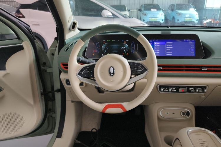 Used ORA Good Cat 2023 401 km Standard Range Premium Version Lithium Iron Phosphate Steering Wheel