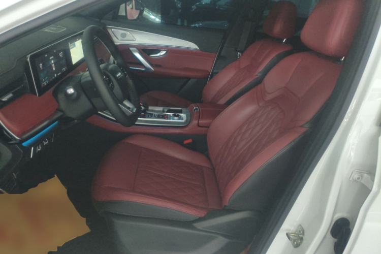 Used JETOUR X70 PLUS 2023 1.5T DCT Brave PLUS 5-Seater