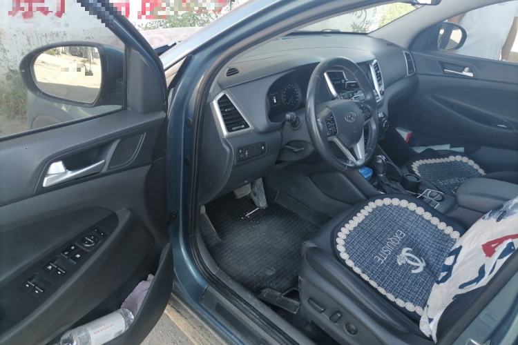 Used Hyundai Tucson 2018 1.6T Dual-Clutch Two-Wheel Drive 15th Anniversary Special Edition