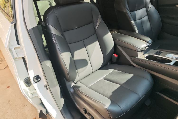 Used Nissan Murano 2021 2.5L XL Two-Wheel Drive Smart Connect Luxury Edition
