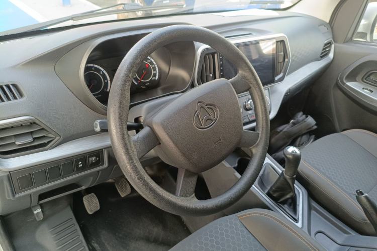 Used CHANGAN KAICHENG Ruixing M60 2023 1.5L GDI Comfort Van 2-Seater Steering Wheel