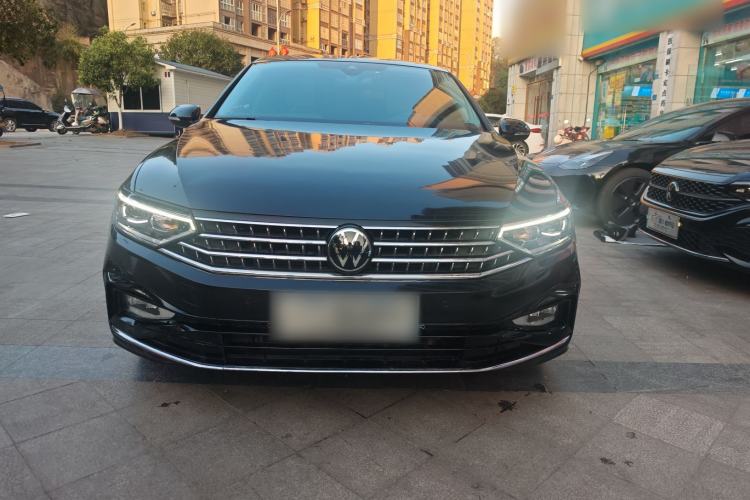 Used Volkswagen Magotan 2023 2 Million Units Commemorative Edition 330TSI DSG Luxury Version