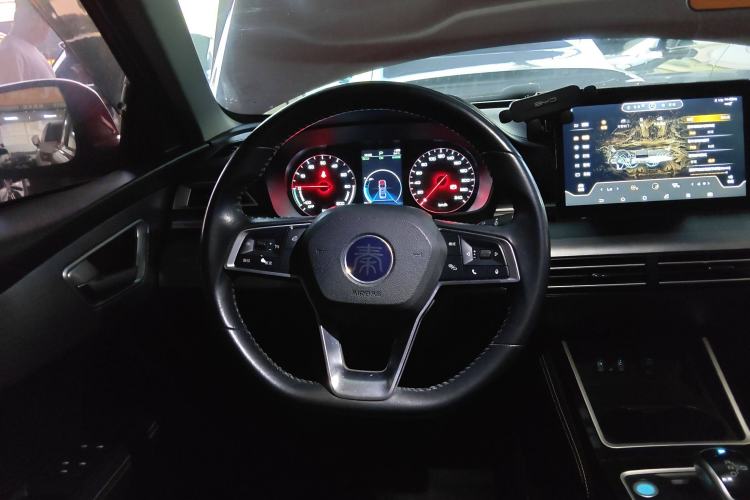 Used BYD Qin New Energy 2019 High-Range Deluxe Model Steering Wheel