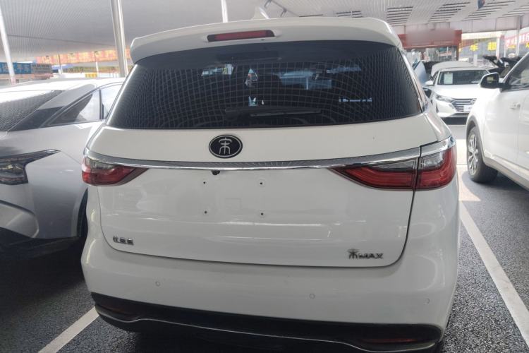 Used BYD Song MAX 2017 1.5T Automatic Smart Connect Luxury 7-Seater
