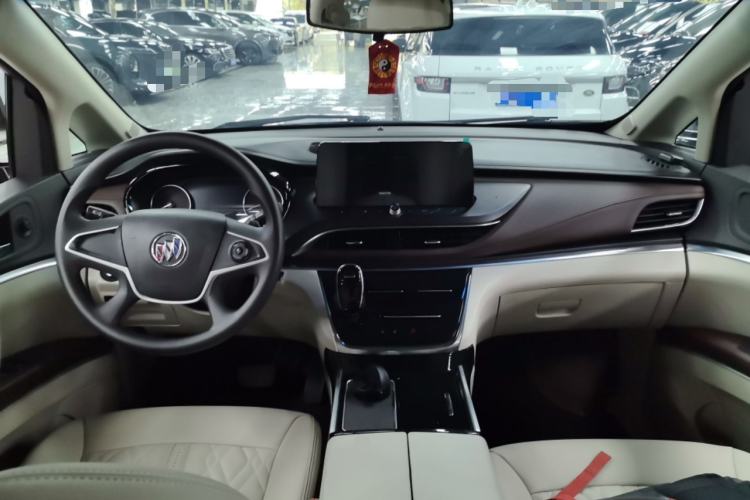 Used Buick GL8 2020 Land Cruiser Executive Class 652T Comfort Model
