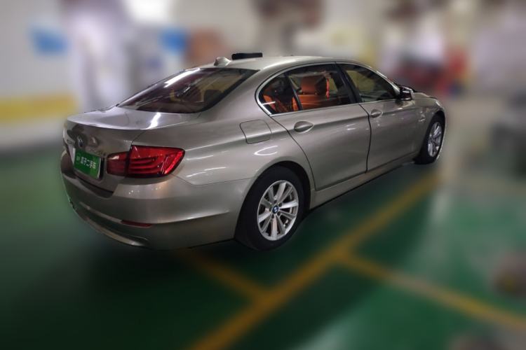 Used BMW 5 Series 2013 525Li Leading Model Rear Right 45 Deg