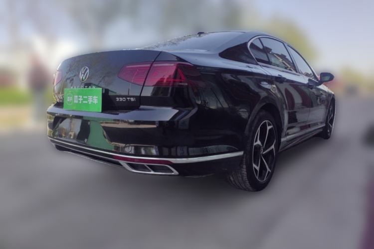 Used Volkswagen Magotan 2023 2 Million Units Limited Edition 330TSI DSG Leading Version
