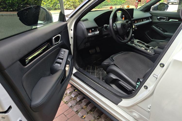 Used Honda Civic 2023 HATCHBACK 240TURBO CVT Extreme Edition
