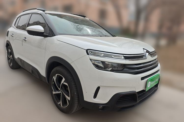 Used Citroen C5 AIRCROSS 2017 350THP Fashion Edition Front Right 45 Deg