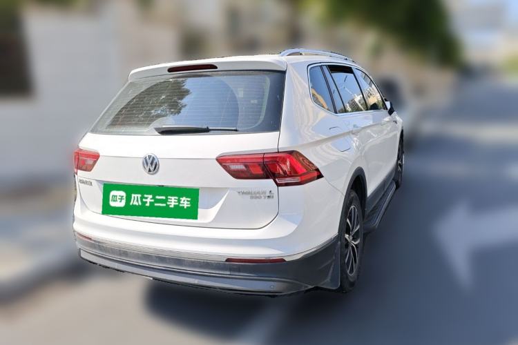 Used Volkswagen Tiguan L 2017 330TSI Automatic Two-Wheel Drive Luxury Edition
