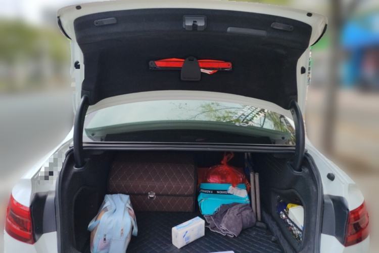 Used Audi A4L 2017 Plus 40 TFSI Ambition Model Trunk