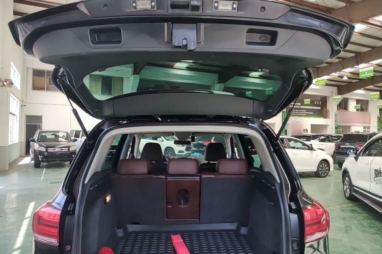 Used Volkswagen Tiguan 2013 2.0 TSI Automatic All-Wheel-Drive Flagship Edition
