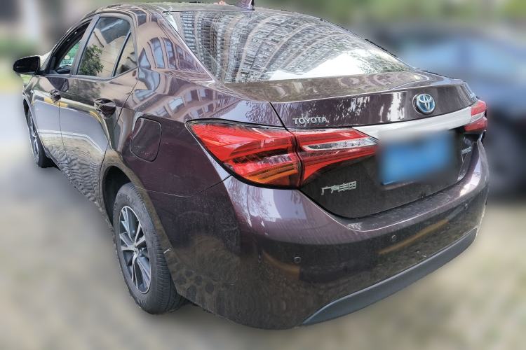 Used Toyota Levin 2016 Dual-Engine 1.8H GS E-CVT Elite Model with Sunroof