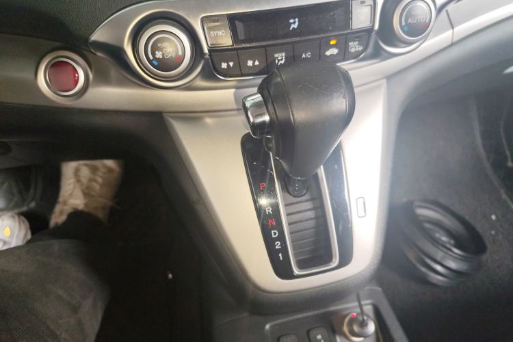 Used Honda CR-V 2013 2.4L four-wheel drive luxury version