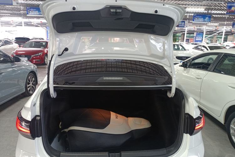 Used Volkswagen Lavida 2025 New Sharp 1.5L Outstanding New Edition Trunk