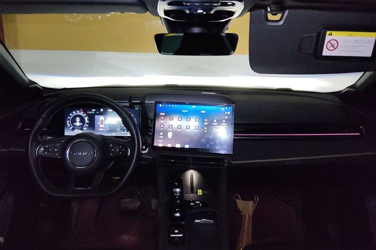 Used Lynk & Co 03 2023 1.5TD DCT JingPro
