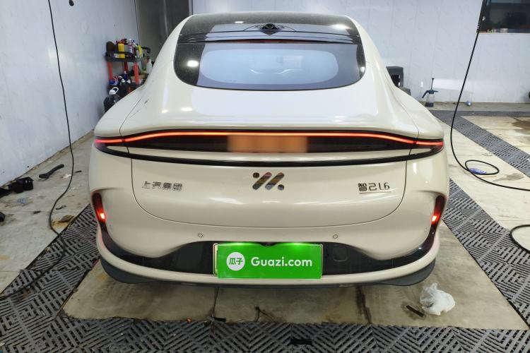 Used IM L6 2025 Ultra Model
