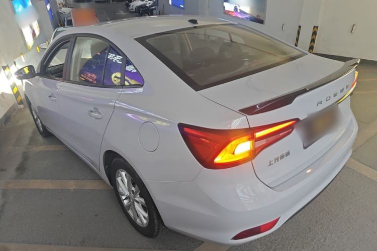 Used Roewe i5 2020 1.5L Manual 4G Connect Luxury Edition
