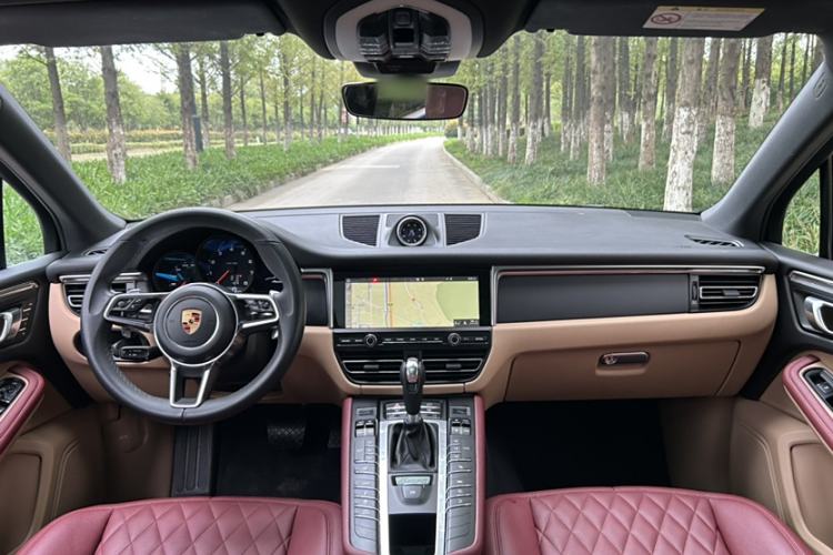 Used Porsche Macan 2018 Macan 2.0T