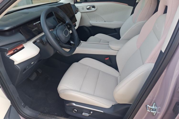 Used Lynk & Co 06 2025 Renew 1.5T Halo