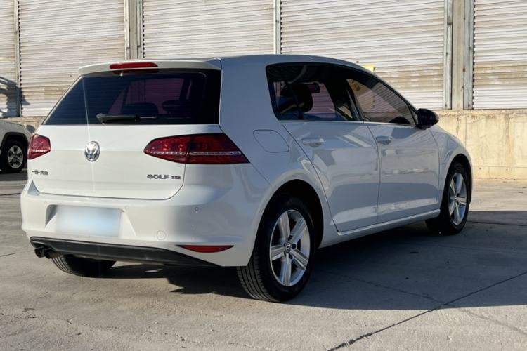 Used Volkswagen Golf 2015 1.4TSI Automatic Comfort Model
