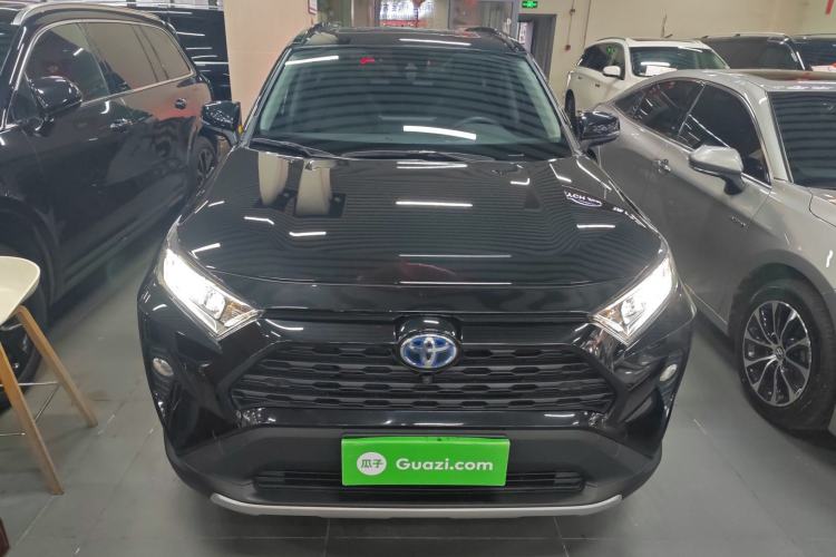 Used Toyota RAV4 2022 Dual-Engine 2.5L E-CVT Four-Wheel Drive Elite Plus Edition
