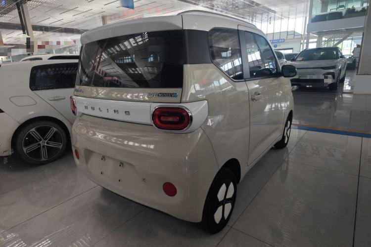 Used Wuling Hongguang MINIEV 2024 3rd Generation 215km Advanced Version Rear Right 45 Deg