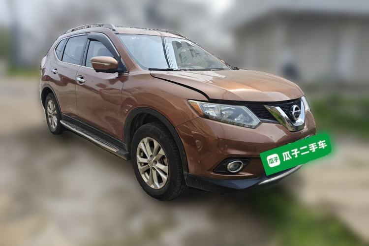 Used Nissan X-Trail 2015 2.0L CVT Comfort MAX Edition 2WD
