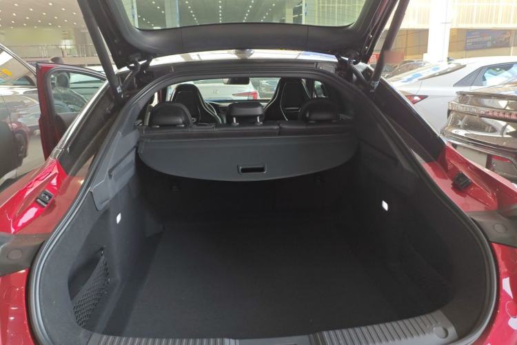 Used Hongqi H6 2023 2.0T ZhiZhen Edition
