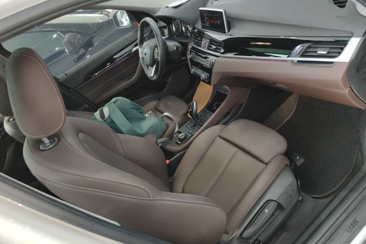 Used BMW X1 2020 sDrive20Li Fashion Model Right Front Seat