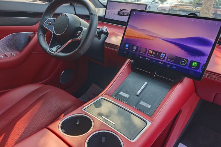 Used Hima Luxeed R7 2024 Pure Electric 667km Pro Interior 7