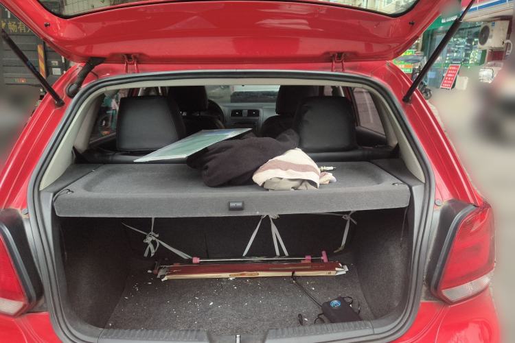 Used Volkswagen Polo 2011 1.4L Manual ZhiLe Edition Trunk