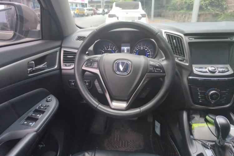 Used CHANGAN CS75 2014 1.8T Automatic Elite Model China IV Standard
