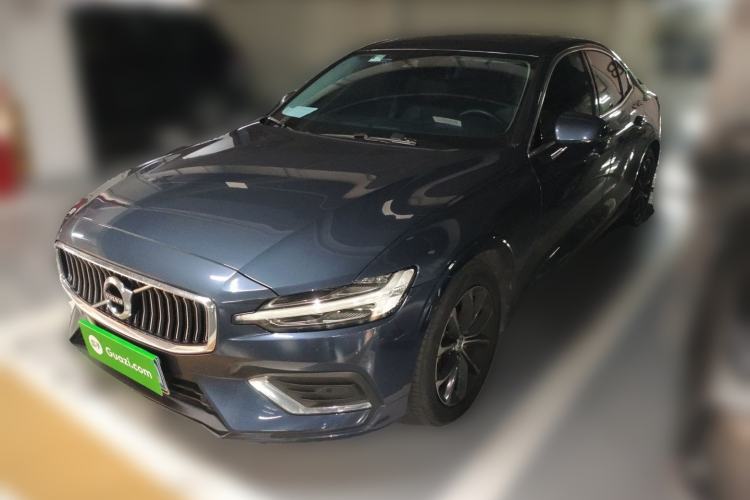 Used Volvo S60 2021 T4 Zhiyi Luxury Edition