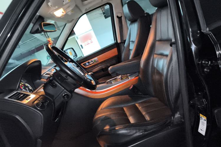 Used Land Rover Range Sport 2011 3.0 TDV6 Diesel Version Left Front Seat