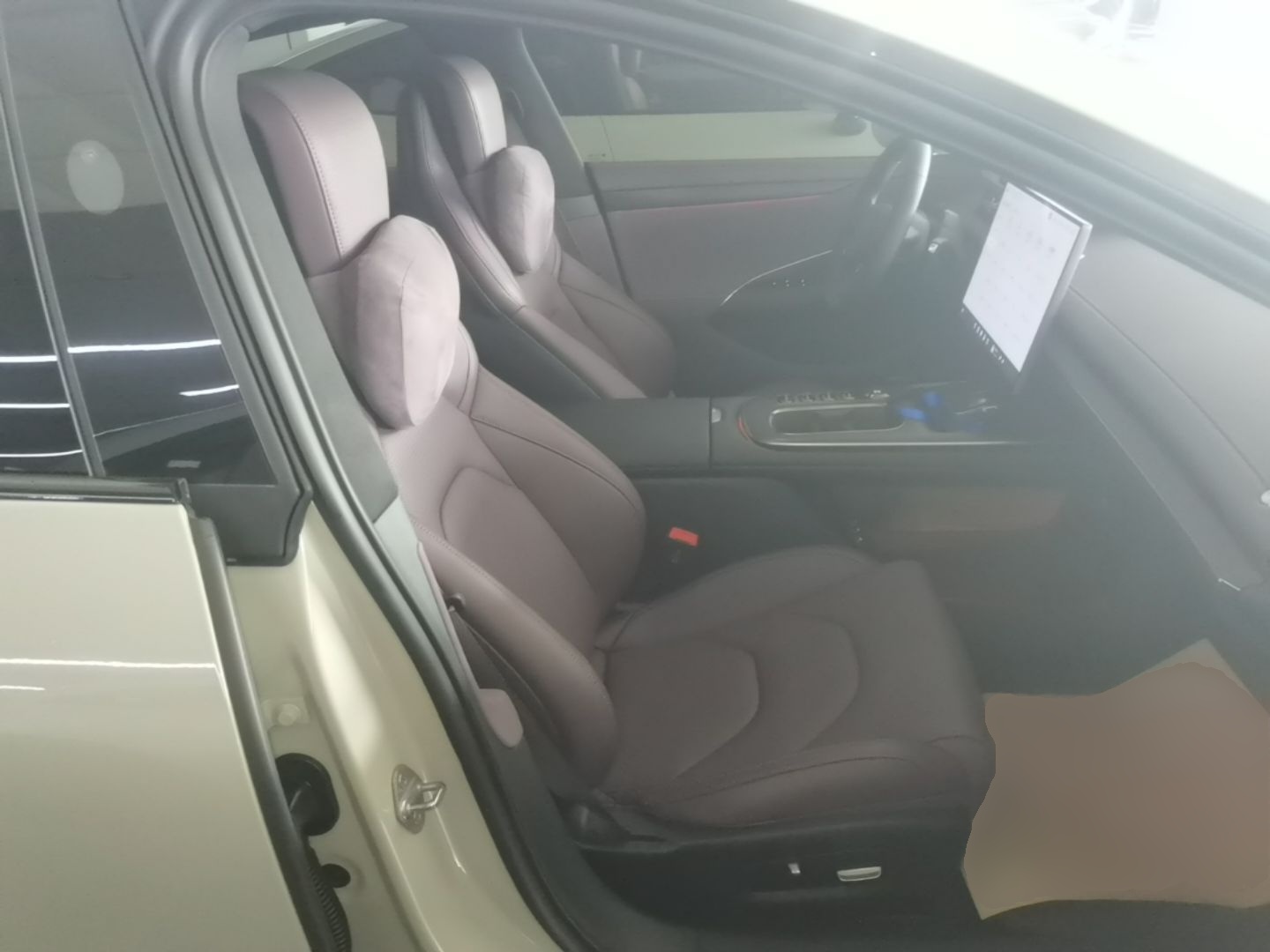 Xiaomi Auto SU7 2024 Four-Wheel Drive Ultra-Long Range Advanced Intelligent Driving Max Edition — снимка 19
