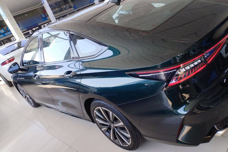 Used Chery Arrizo 8 2023 High-Energy Edition 2.0T DCT Luxury