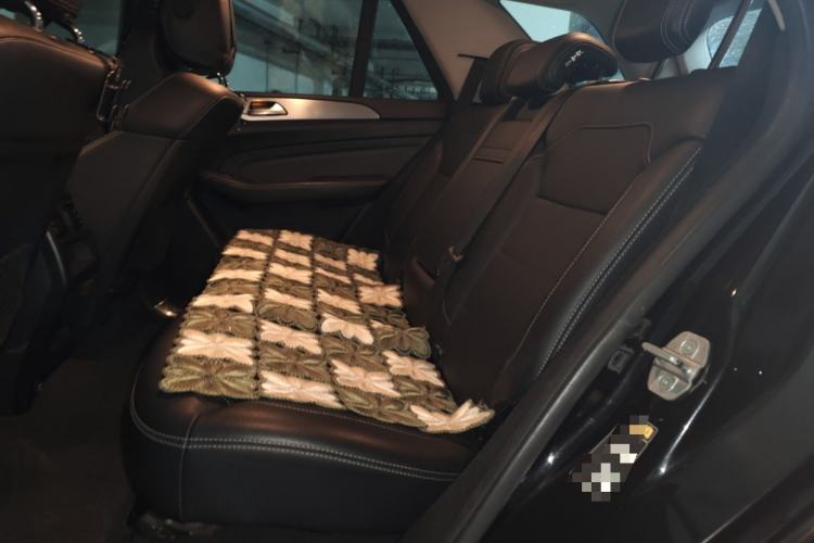 Used Mercedes-Benz M-Class 2012 ML 300 Left Rear Seat