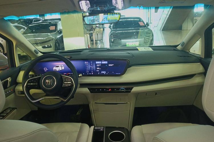 Used Buick GL8 New Energy 2024 Lu Zun Luxury Edition 7-Seater Center Console