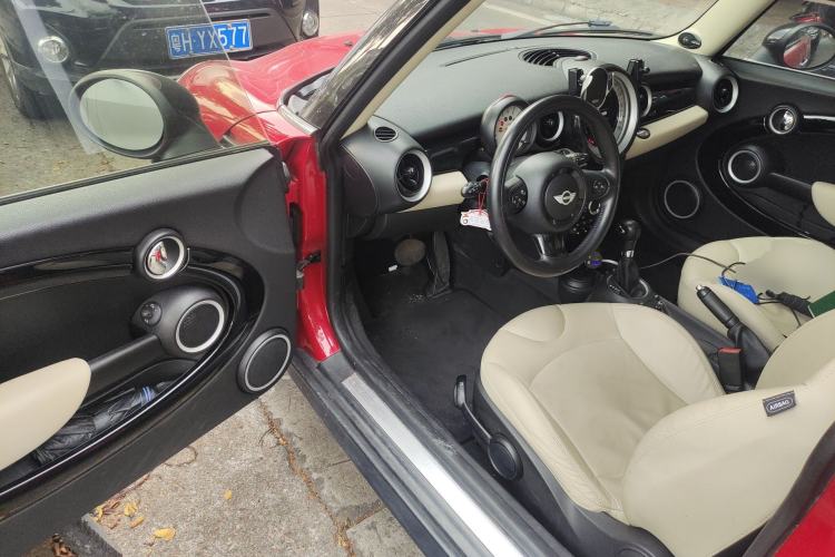 Used MINI Clubman 2013 1.6L COOPER Bond Street Driver Seat