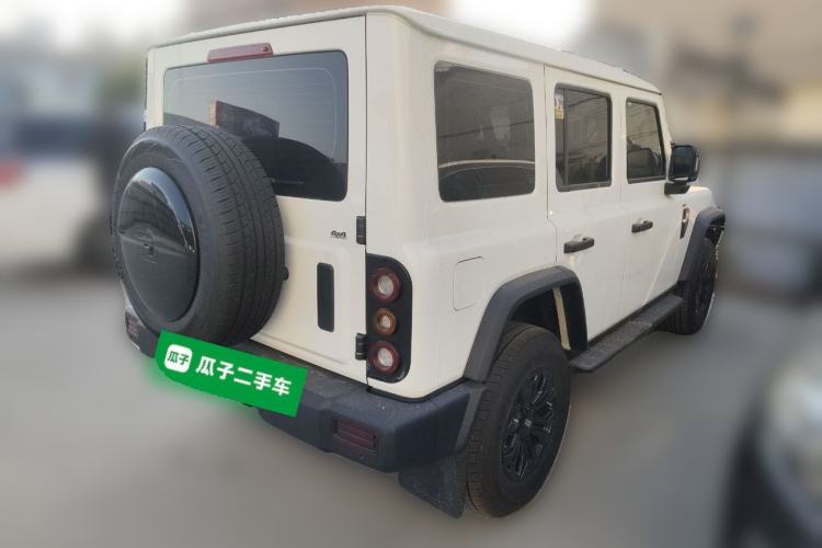 Used 212 T01 2024 2.0T Mechanic
