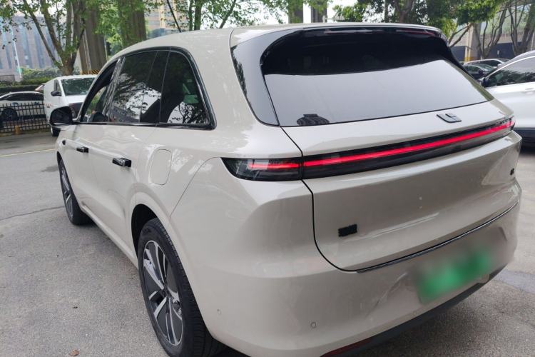 Used Li Auto L6 2024 Pro Model Rear Left 45 Deg