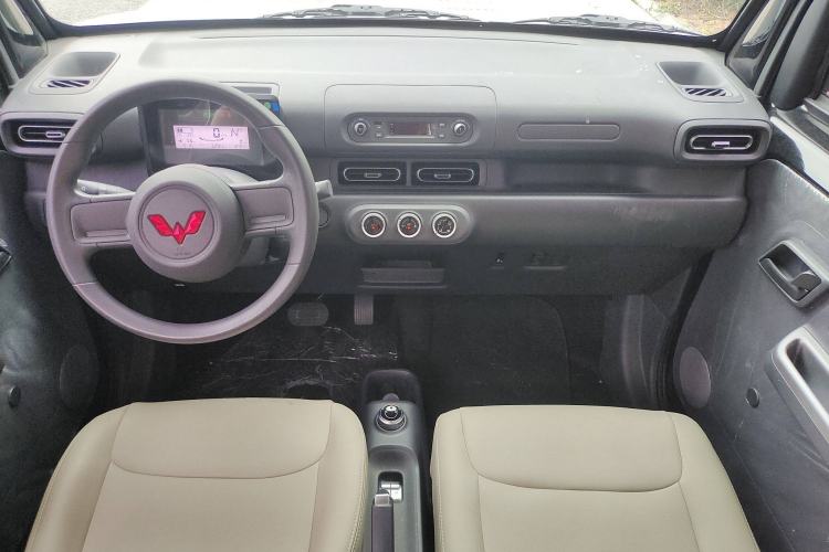 Used Wuling Zhiguang New Energy 2025 Comfort Model