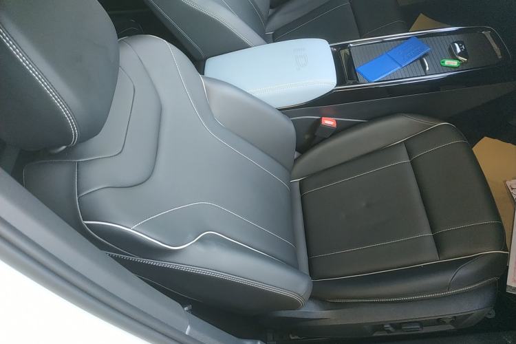 Used Volkswagen ID.4 X 2025 Smart Version Pure & Intelligent Enjoyment Edition
