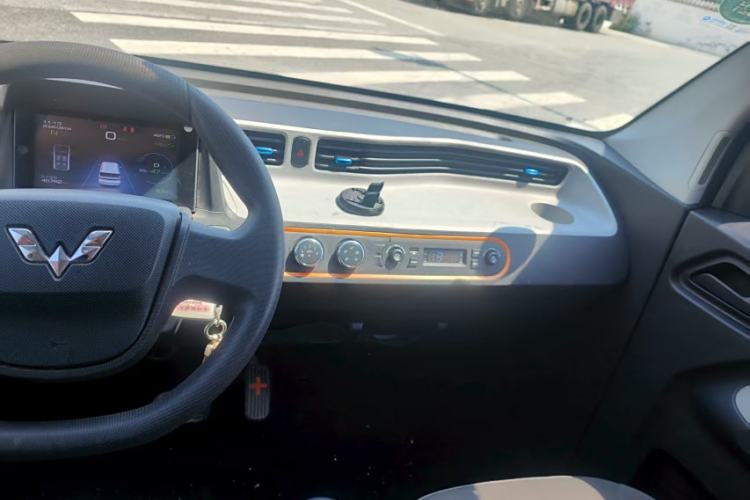 Used Wuling Hongguang MINIEV 2020 Zizai Version Lithium-NMC