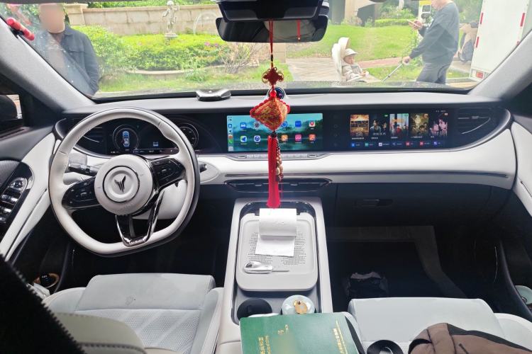 Used VOYAH FREE 2025 318 259 km All-Wheel-Drive Exploration Edition