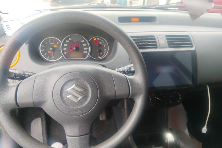 Used Suzuki Swift 2016 1.5L Automatic Fashionable Coolplay Edition