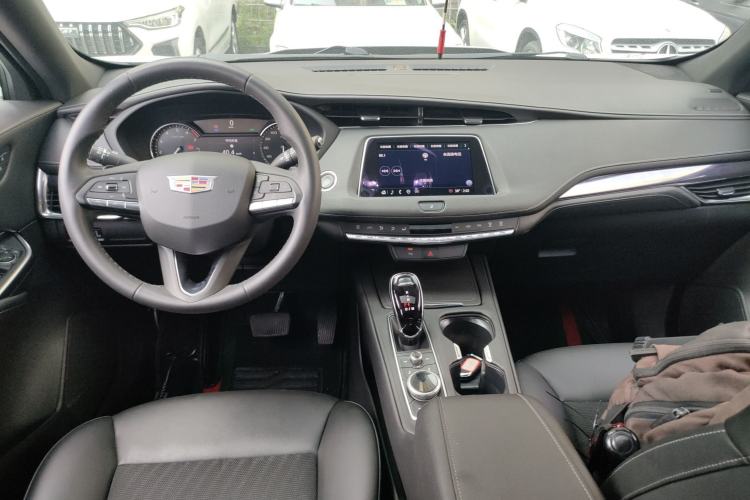 Used Cadillac XT4 2022 28T Two-Wheel Drive Fashion Edition